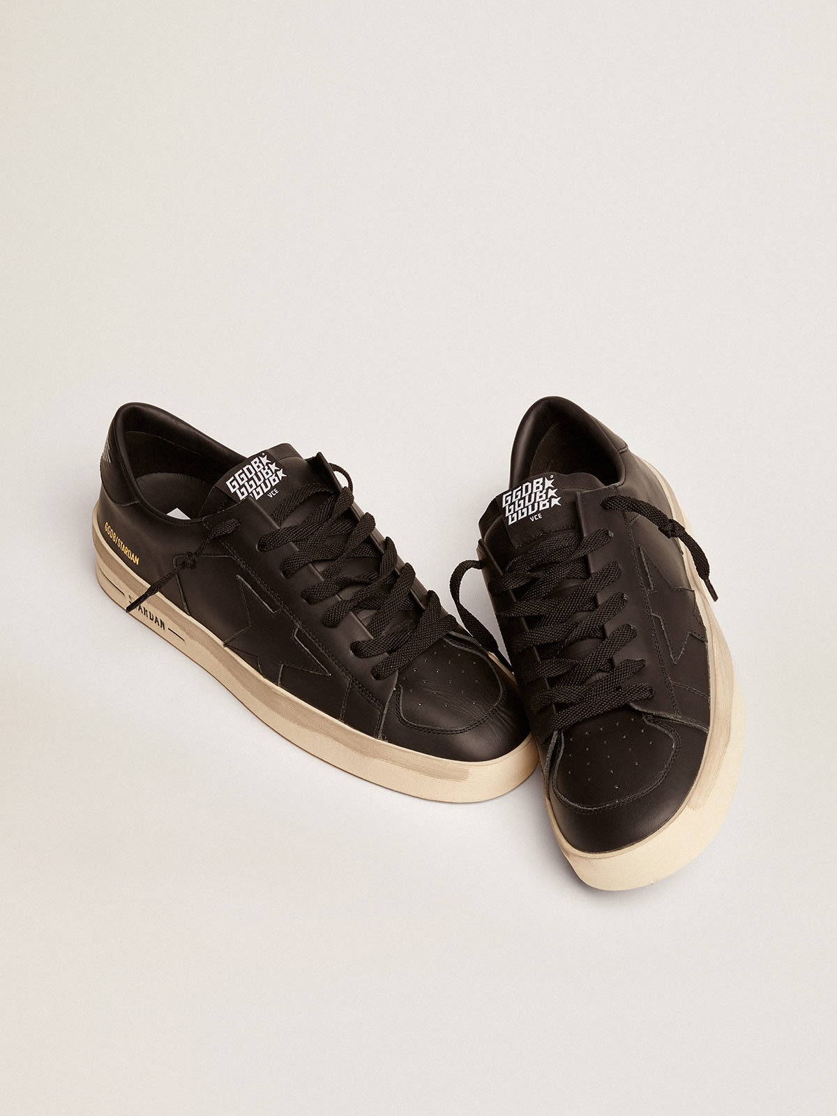 Sneakers Stardan in pelle total black trattamento vintage