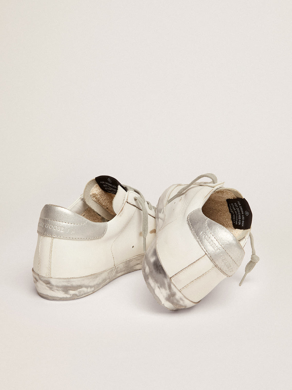 Sneakers Super-Star con foxing sparkle argento e metal studs lettering